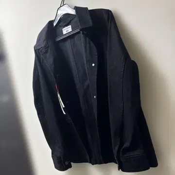 미사용 새상품 유니클로 여성용 데님 점퍼 블랙