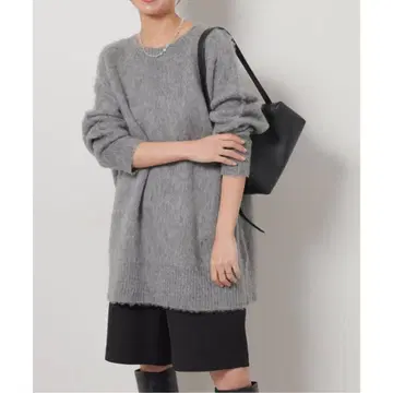 샤기 니트 풀오버 두지엠 클라세 이에나