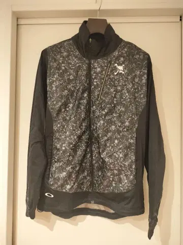 오클리 OAKLEY 스컬 자켓 골프웨어 윈드브레이커