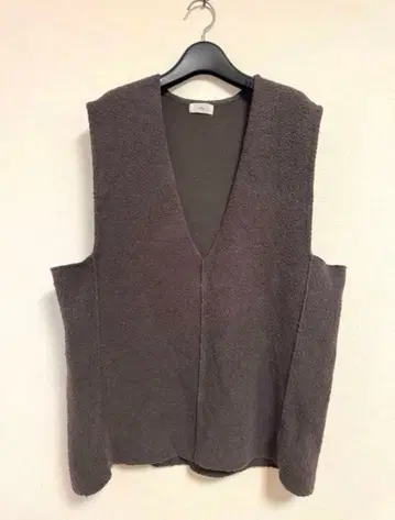 IENA 부클레 니트 V넥 브라운