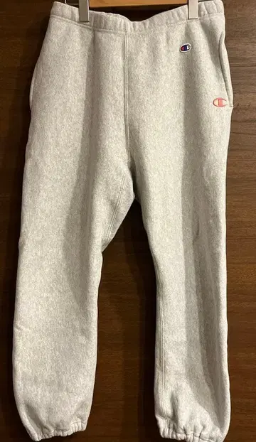 리버스 위브 맨투맨