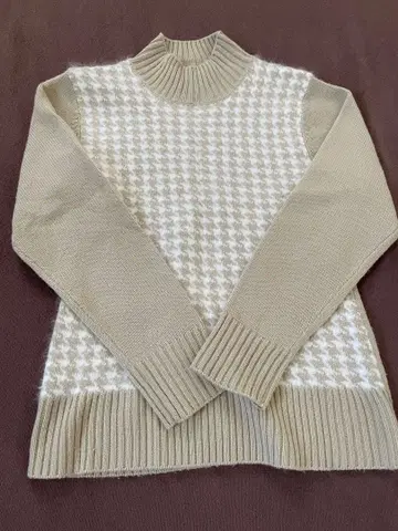 하운드투스 체크 패턴 스웨터 여성용