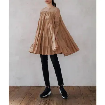 ELFRANK 엘프랭크의 베이지 긴팔 튜닉 F 사이즈