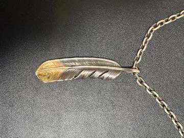 고로즈 (goro's) 선금 페더 목걸이 탑