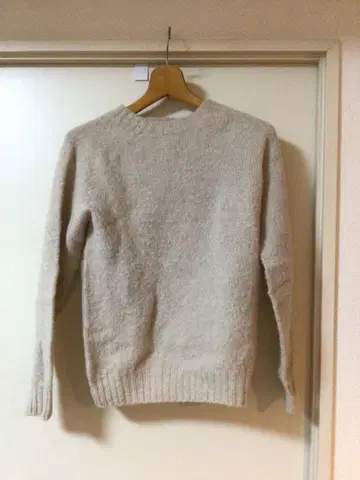 INVERALLAN 모 100% 스웨터 긴팔 베이지