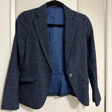 네이비 체크 무늬 비즈니스 정장 세트