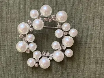 any SiS 에니시스 펄 크리스탈 브로치