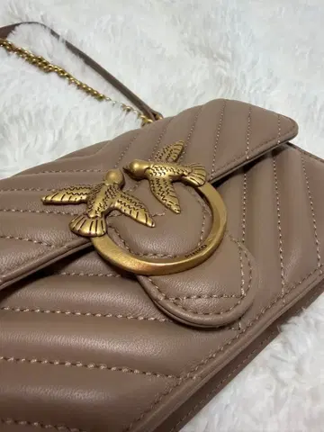 베이지 퀼팅 숄더백 PINKO