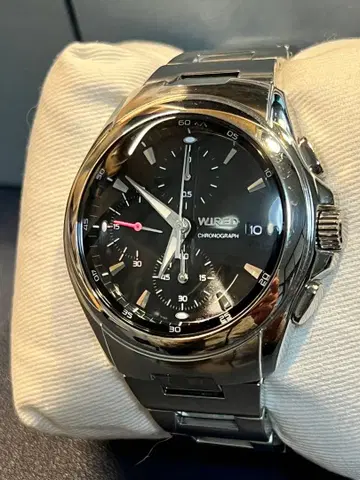 새상품급 레어 Wired 코스모 로직 크로노그래프 블랙 손목시계
