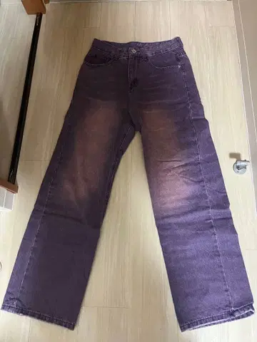 보라색 스트레이트 데님 팬츠