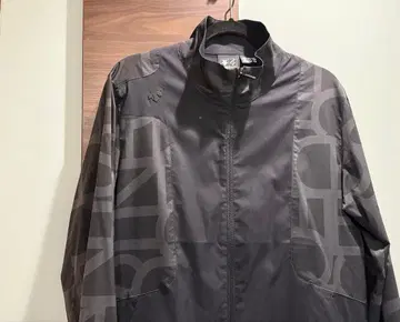 데상트 골프 나일론 자켓 점퍼 로고 윈드 브레이커