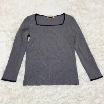 아푸와이저 리셰 23AW 라메 리브 니트 티셔츠