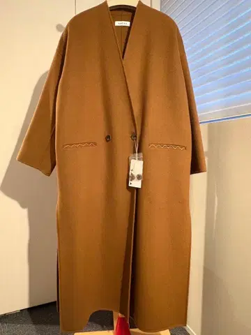 [택 포함 미사용] SACRA 노카라 울 혼방 리버 코트 38