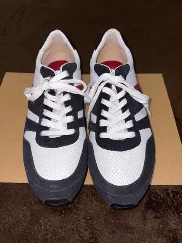 [ 빠른 발송 ] TOMMY HILFIGER 스니커즈 27.5cm