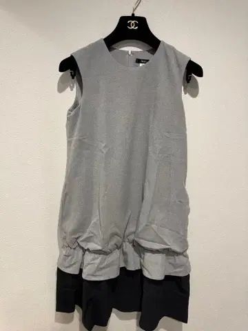 Rene 슬리브리스 벌룬 실루엣 그레이