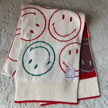 SANDRO X SMILEY 스마일리 머플러