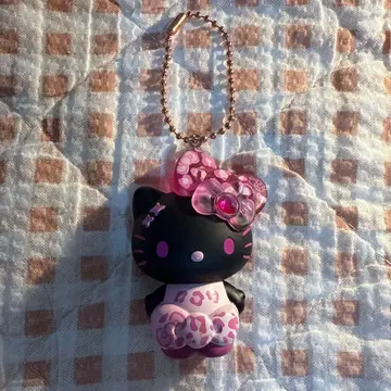 헬로키티 시크릿 마스코트 키링 레오파드 무늬 50주년