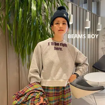 BEAMS BOY 메시지 프린트 크루넥 맨투맨