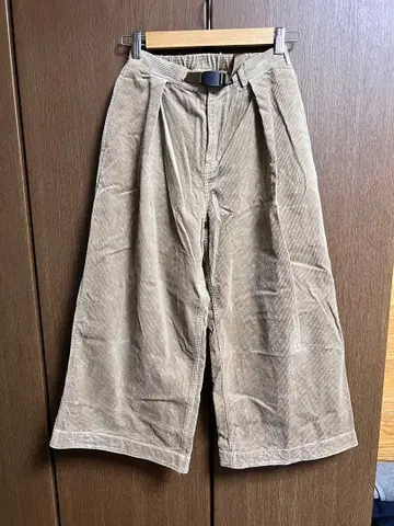 그라미치 베이지 코듀로이 와이드 팬츠