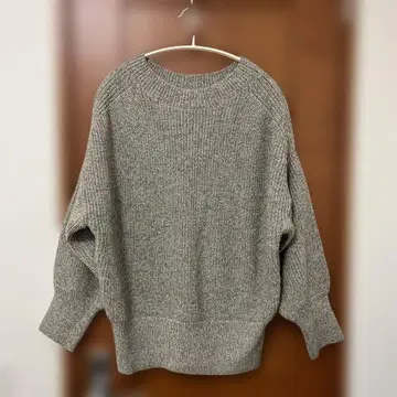 베이비 baybee 그레이 크루넥 니트