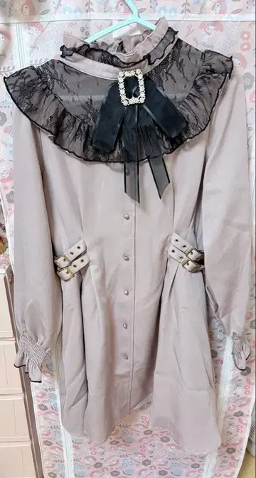 ROJITA 프릴 장식 핑크 베이지 원피스