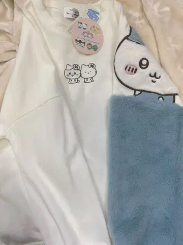 하치와레 키티 트레이닝복