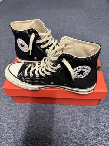 컨버스 척테일러 복각 US8