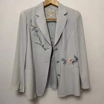 새상품급 수입 로사 비즈 자수 라이트 그레이 자켓 사이즈 44