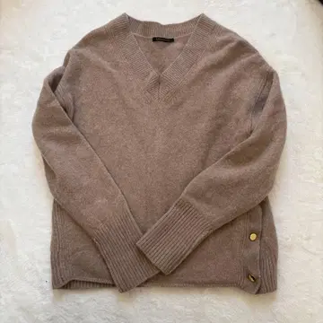 캐시미어 V넥 니트