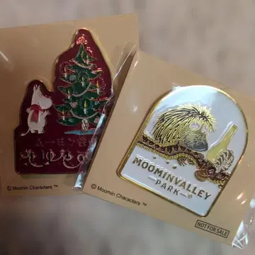무민 밸리파크 한정판 핀 배지 2개 세트
