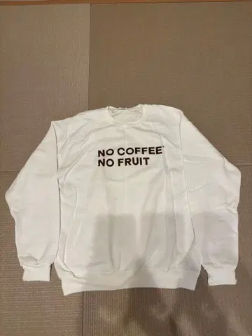 NO COFFEE NO FRUIT 맨투맨