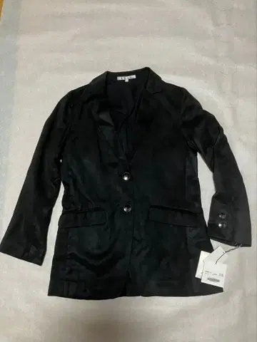 새상품 블랙 자켓 / Brarmin 브라민