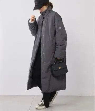 PUAL CE CIN 프렌치 덕 다운 스탠드 코트 흑먹색