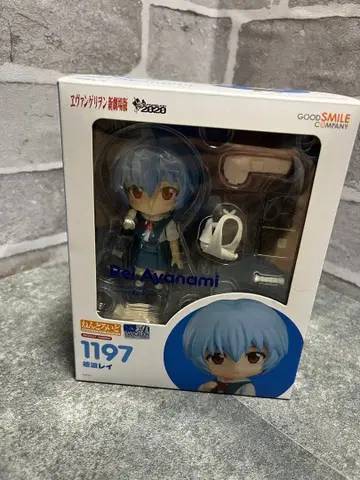 점토색 아야나미 레이 피규어