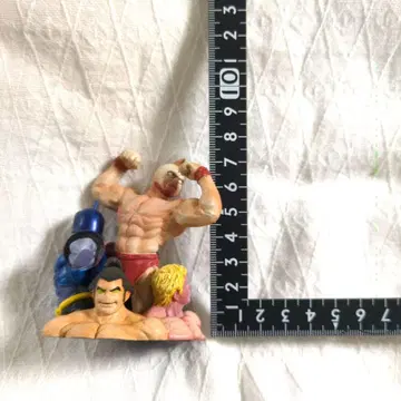 근육맨 & 정의 초인 피규어