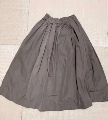 브라운 플레어 스커트 허리 64-72cm