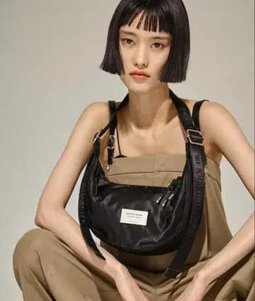 beautiful people 나일론 문 숄더백 초승달 백