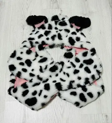 달마시안 패턴 후드 장갑 포함 (4개 있음)