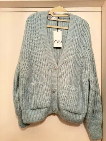 ZARA 자라 가디건 두꺼운 원단 크리스탈 스톤 버튼
