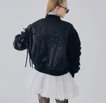 treat urself Girly ribbon MA-1 black