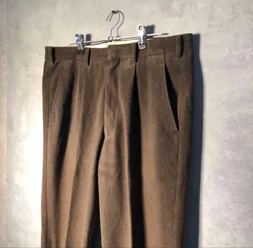 브라운 코듀로이 슬랙스