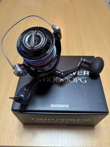 21 트윈 파워 SW 10000PG 컨디션 최상 PE 5호 300m 포함