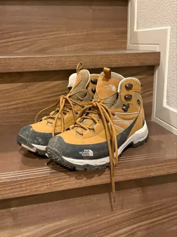 THE NORTH FACE 트레킹 슈즈 24.5cm
