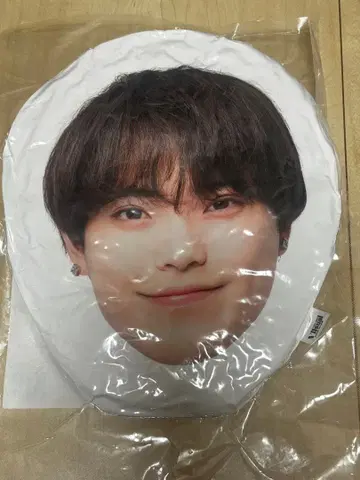 Travis Japan Vllsual 요시자와 시즈야 페이스 쿠션