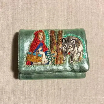 tamaoworld 빨간 망토와 늑대 자수 미니 지갑