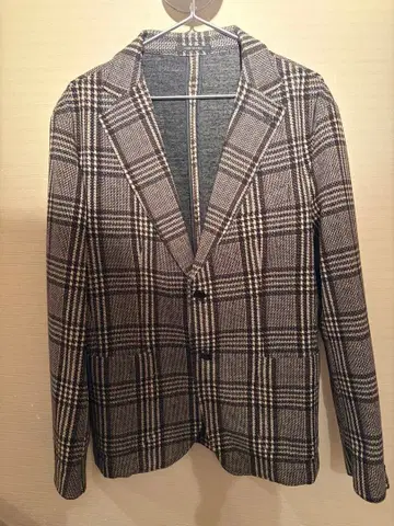 ZARA 체크 무늬 테일러드 자켓