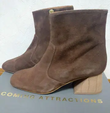 커밍 트랙션즈 22.5 브라운 스웨이드 지퍼 숏부츠