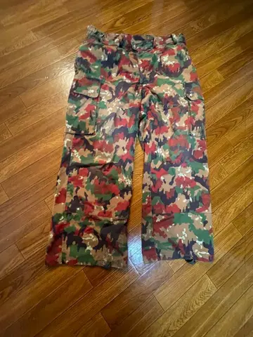 Swiss Army M-83 알펜카모 필드 팬츠