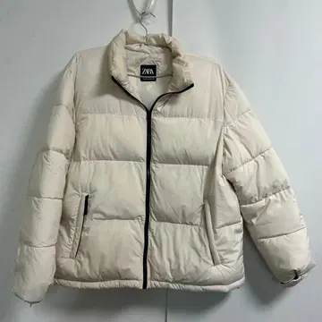 ZARA 화이트 다운