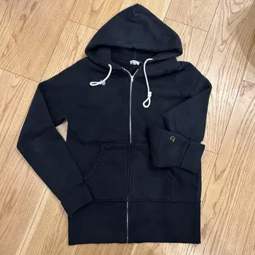 [ 새상품급 ] 드레스트 지퍼 후드티 블랙 사이즈 2